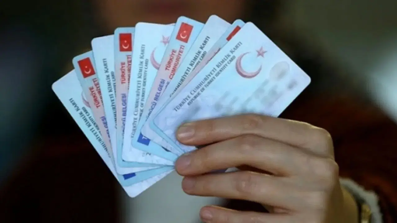 eski tip ehliyetler icin son gun yaklasiyor sure uzatilmayacak Q1a7tDci.jpg