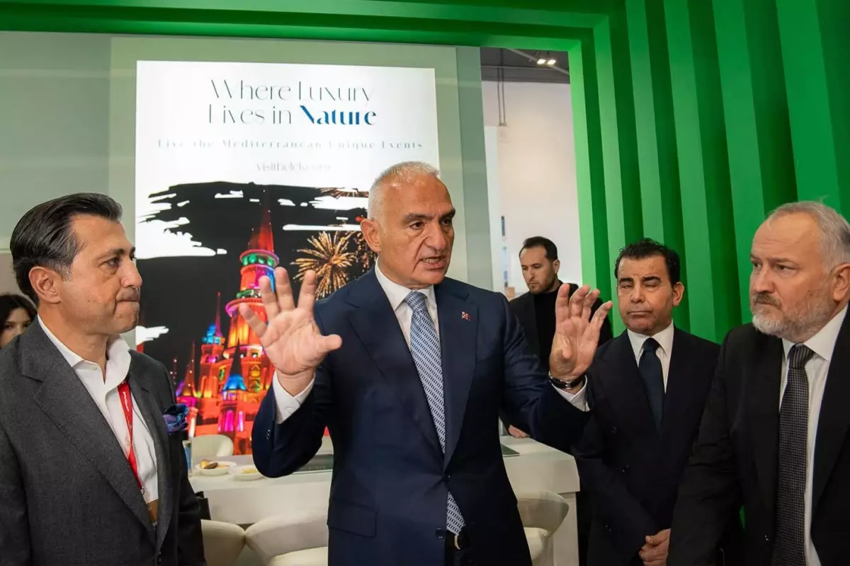 bakan ersoy turizm gelirinde yil sonu hedefimiz 64 milyar dolara emin adimlarla ilerliyoruz e5vpNtcJ.jpg